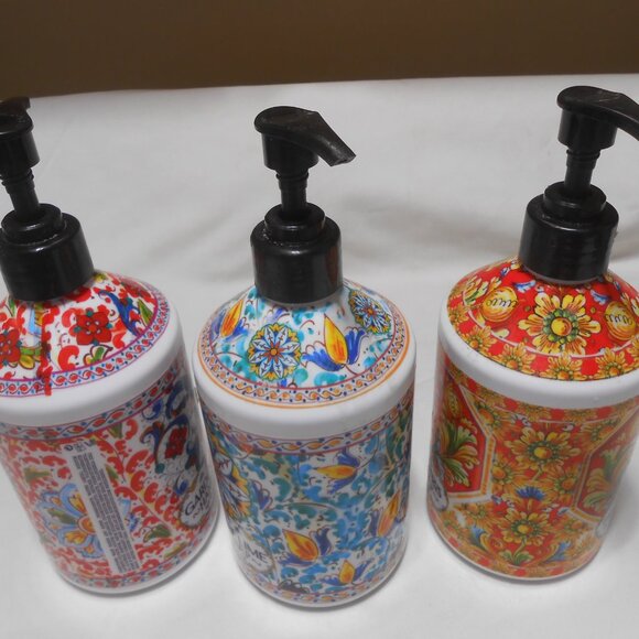LOT 3 HOME & BODY CO. COLORFUL SOAP DISPENSER CONTAINERS PUMP STYLE 21.5 FL OZS. - Picture 4 of 9